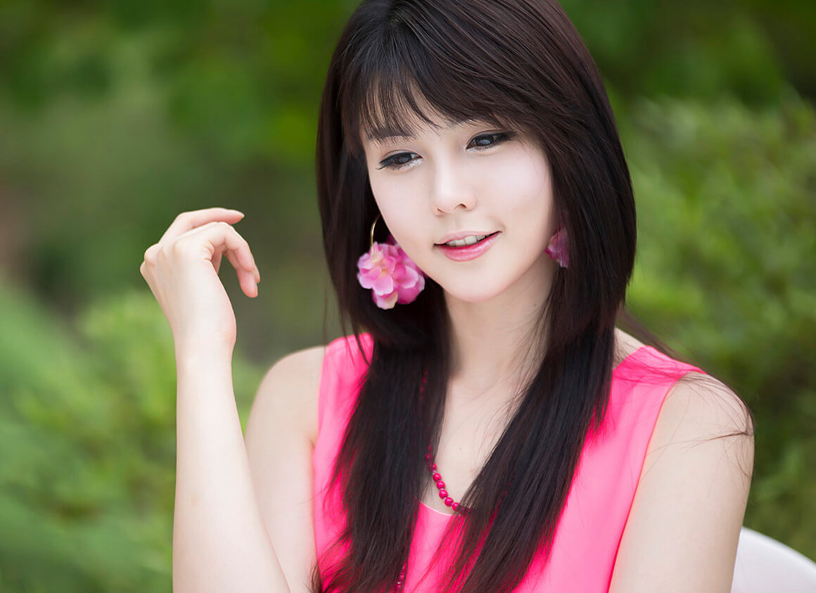 韩国甜美美女李智友